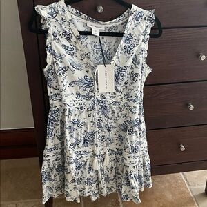 Lucky Brand White and Navy Paisley Sleeveless Tunic Top